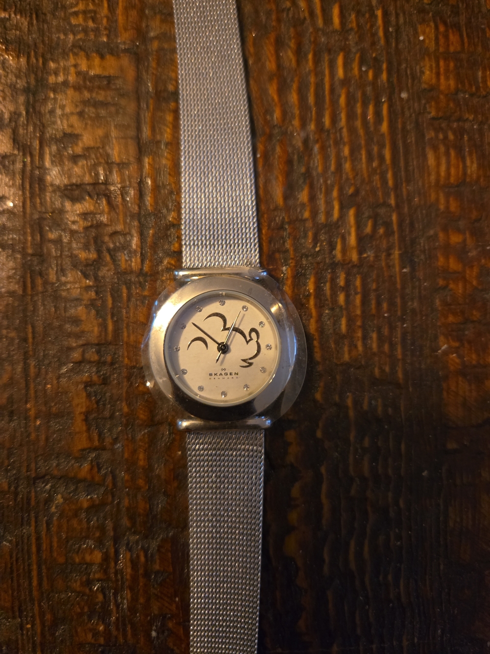 MICKEY MOUSE SKAGEN Women's Watch Silver Co Disney Metal Band NWT